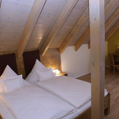 Rothweinhotel Wiesenbronn Екстер'єр фото