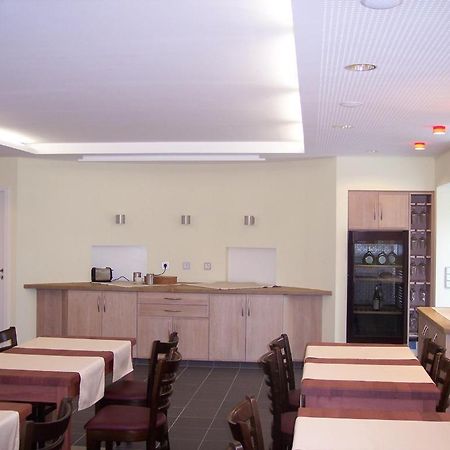 Rothweinhotel Wiesenbronn Екстер'єр фото