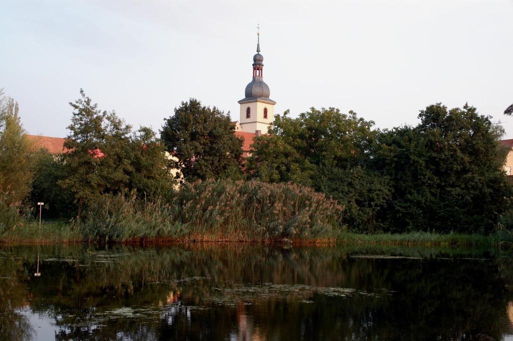 Rothweinhotel Wiesenbronn Екстер'єр фото
