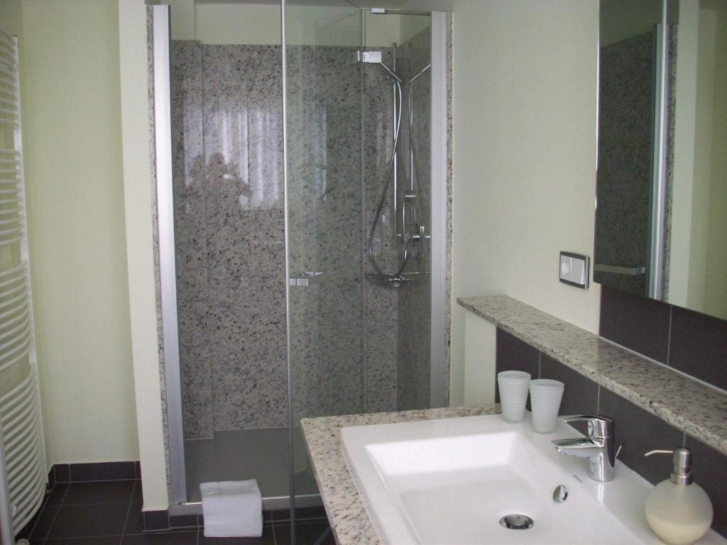 Rothweinhotel Wiesenbronn Номер фото